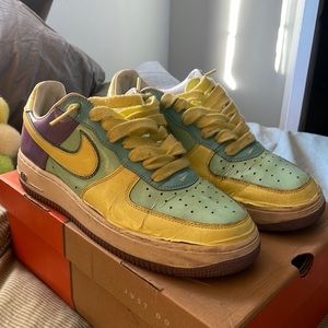 Nike Air Force 1 “Easter”